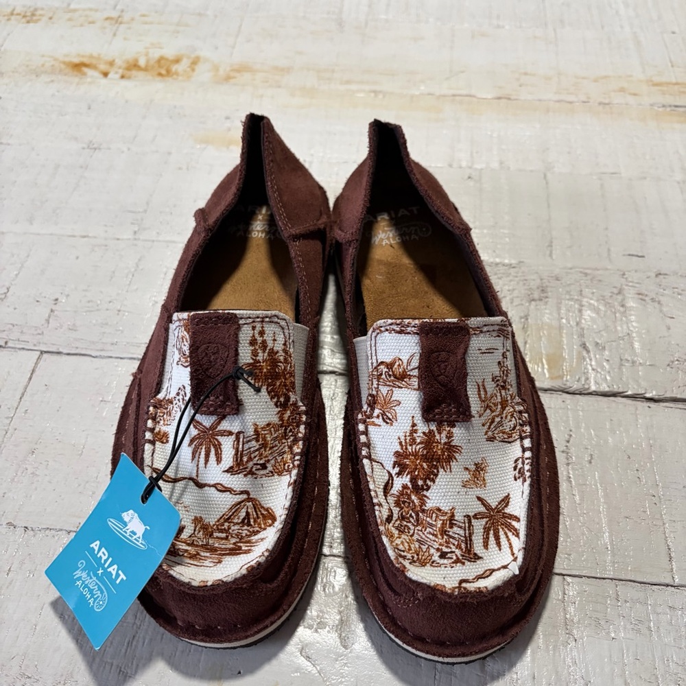 Ariat x Western Aloha Cruiser NWT size 6 Suede Slip On Loafers‎ Printed Canvas - Picture 2 of 12